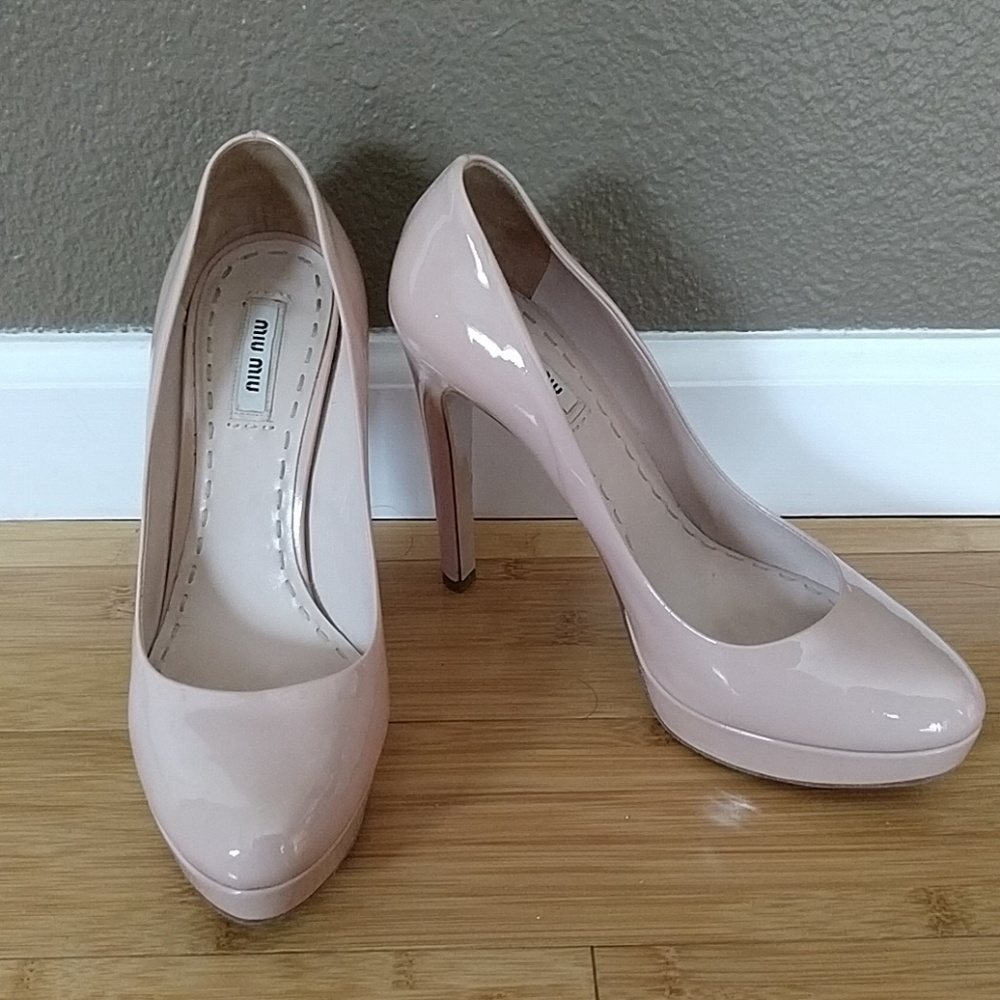 Miu Miu Nude Leather Pumps with Topy Soles